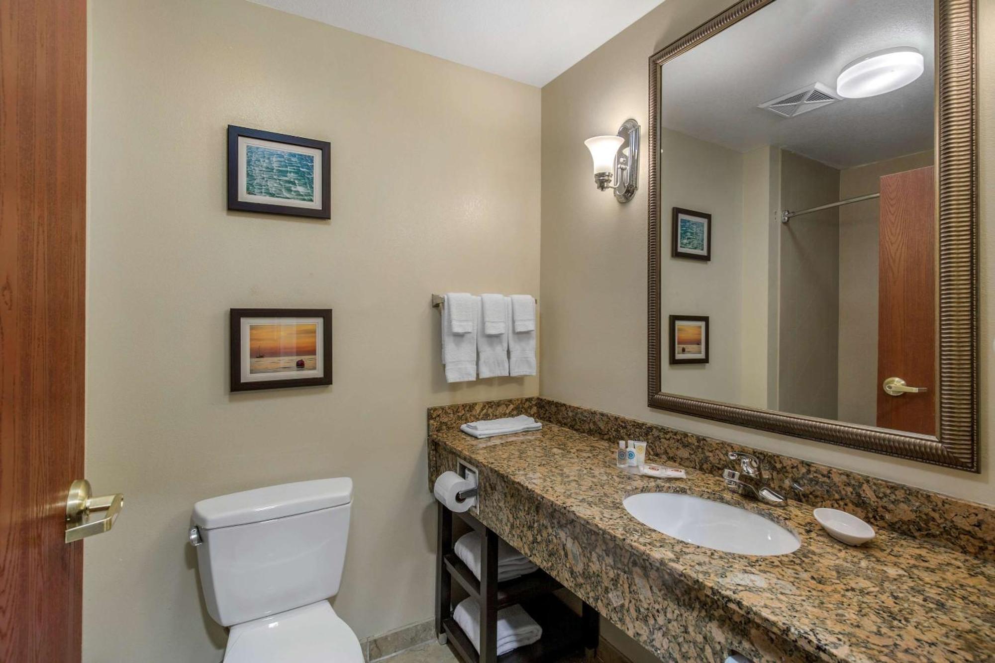 Comfort Hotel Seaford